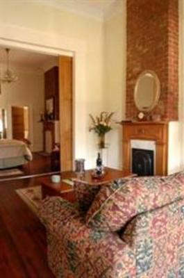 фото отеля Elysian Fields Inn New Orleans