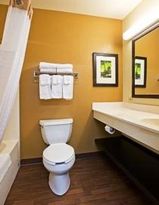 фото отеля Extended Stay America North Hotel Santa Rosa