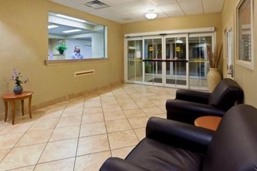 фото отеля Candlewood Suites Winchester