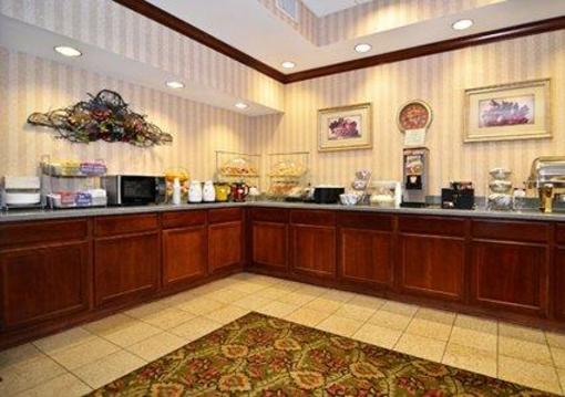 фото отеля Comfort Suites Twinsburg