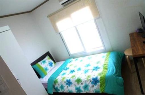 фото отеля Namdaemun Guesthouse Seoul