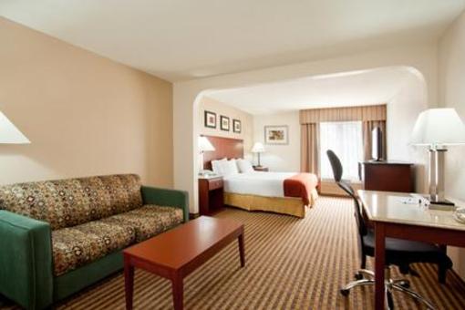 фото отеля Holiday Inn Express Three Rivers