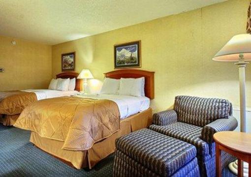 фото отеля Clarion Inn University Plaza