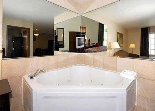 фото отеля Comfort Inn & Suites DeForest (Wisconsin)