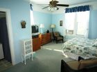 фото отеля The Sandpiper Inn