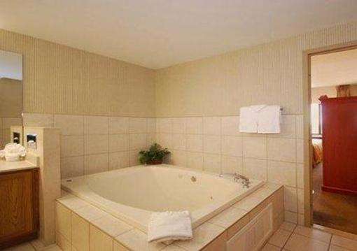 фото отеля Comfort Suites O'Hare