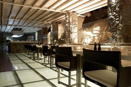 фото отеля Bill & Coo Suites & Lounge