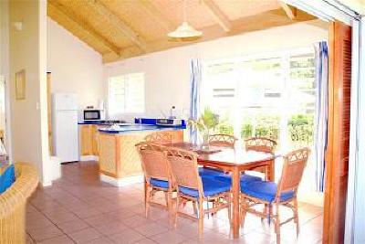 фото отеля Lagoon Lodges Rarotonga