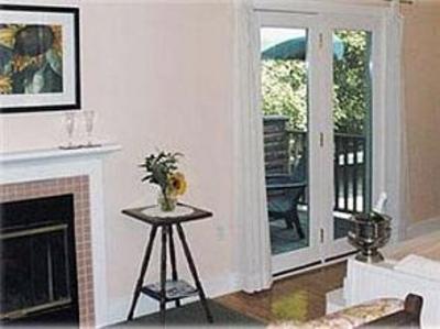 фото отеля Garden Grove Bed and Breakfast
