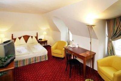фото отеля Austrotel Hotel Salzburg