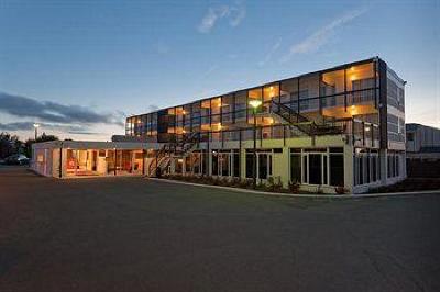 фото отеля Riccarton Village Inn