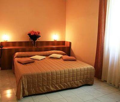 фото отеля Hotel Europa Modena