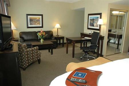 фото отеля Hampton Inn & Suites by Hilton Moncton