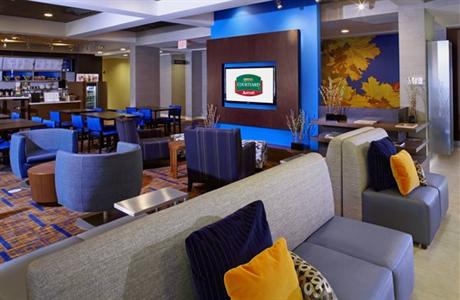 фото отеля Courtyard by Marriott Newark Granville