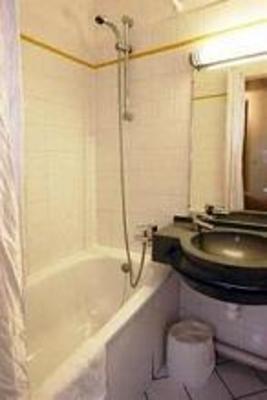 фото отеля Hotel Kyriad Mlv Torcy