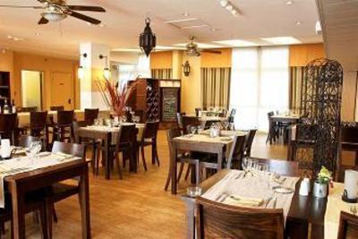 фото отеля Hotel Kyriad Mlv Torcy