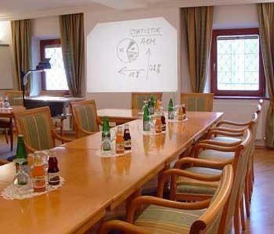 фото отеля Hotel Schloss Fernsteinsee