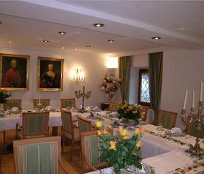фото отеля Hotel Schloss Fernsteinsee