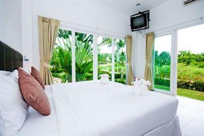 фото отеля Nadivana Serviced Apartments