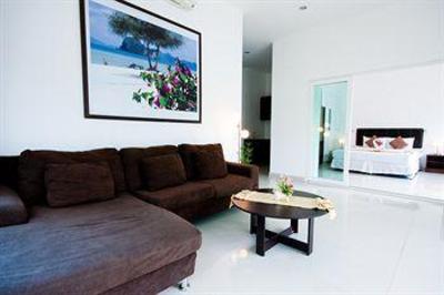 фото отеля Nadivana Serviced Apartments