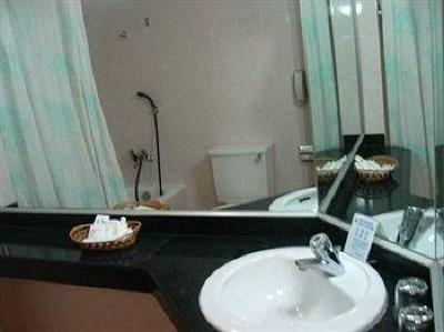 фото отеля Bat Dat Hotel