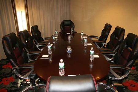 фото отеля Hampton Inn Jericho Westbury
