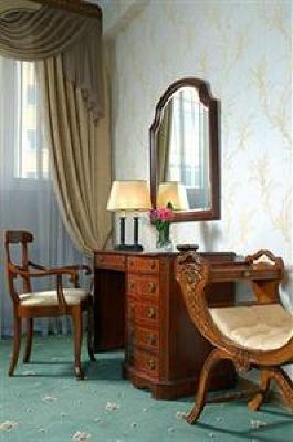 фото отеля Guyot Hotel St Petersburg