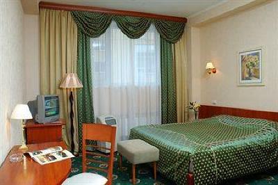 фото отеля Guyot Hotel St Petersburg