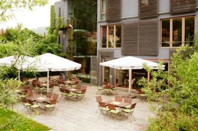 фото отеля Apparthotel Am Schlossberg