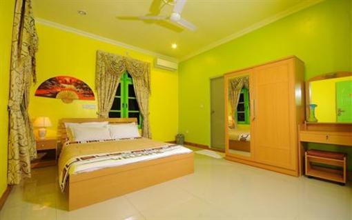 фото отеля Ukulhas Inn