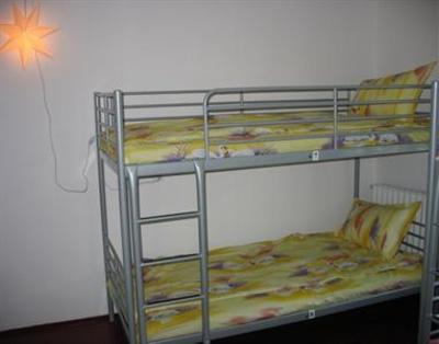 фото отеля Monika's High Class Hostel Suceava