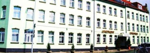 фото отеля Apartment Hotel Lindeneck