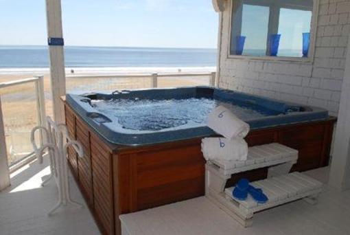 фото отеля Blue The Inn on the Beach