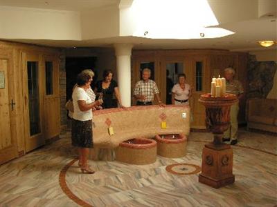 фото отеля Romantikhotel Dornauhof Finkenberg