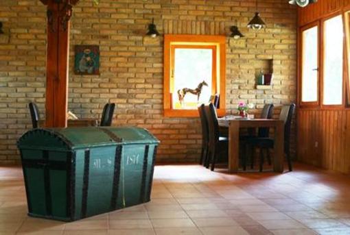 фото отеля Equital Horse Farm