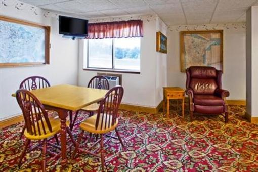 фото отеля Americas Best Value Inn - Morton Redwood Falls