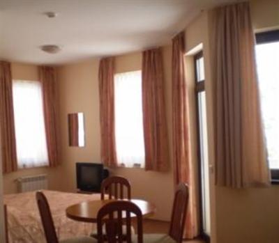 фото отеля PM Services Flora Apartments