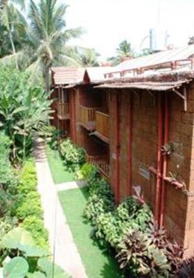 фото отеля Seabreeze Inn Calangute