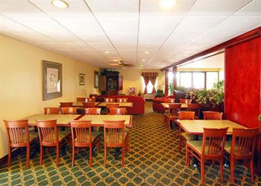 фото отеля Motel 6 Kinder
