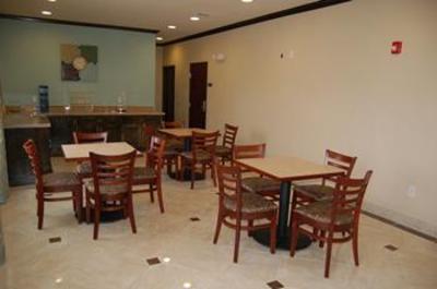 фото отеля Grand Inn & Suites
