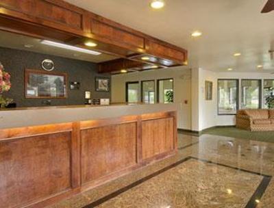 фото отеля Baymont Inn Brinkley