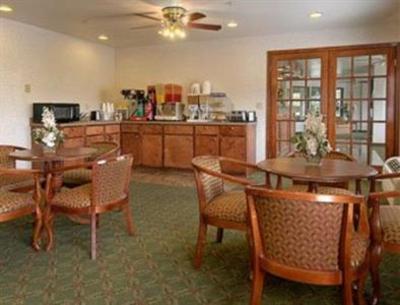 фото отеля Baymont Inn Brinkley