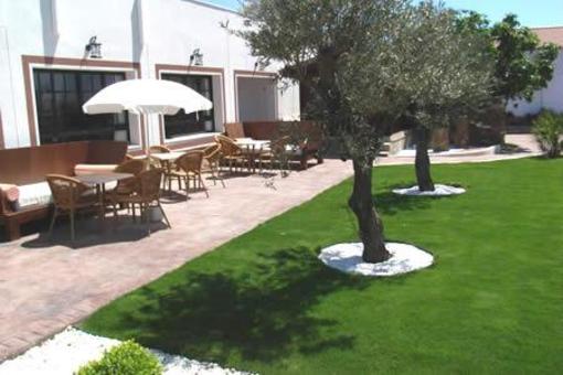 фото отеля Hostal El Levante Tarifa