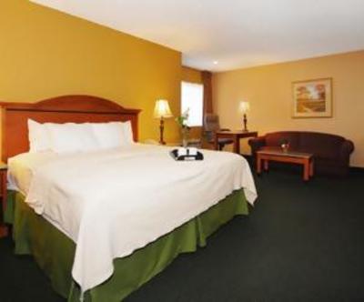 фото отеля Baymont Inn & Suites Gallup