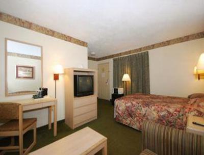 фото отеля Super 8 Motel Monticello (New York)