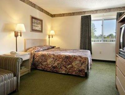 фото отеля Super 8 Motel Monticello (New York)