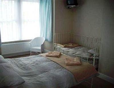 фото отеля Beeches Hotel Clacton-on-Sea