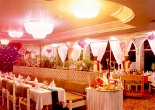 фото отеля Hotel Clarks Avadh
