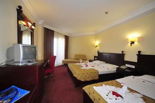 фото отеля Desiree Resort Hotel