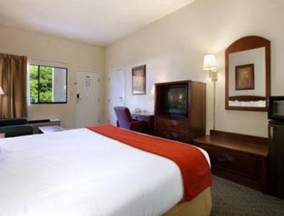 фото отеля Super 8 Columbia, TN